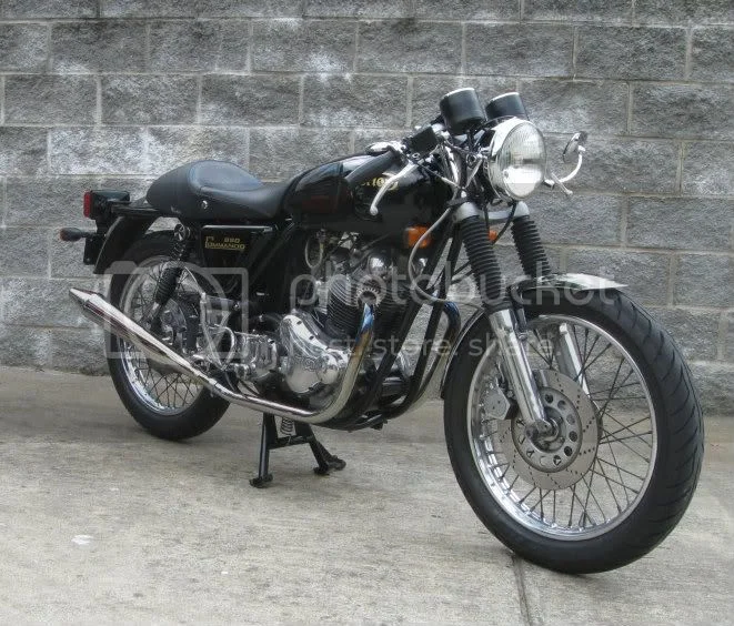 Manx front mudguard (fender) on commando?