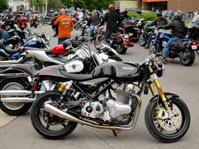 NORTON 961 SE #107/200 - CANADA