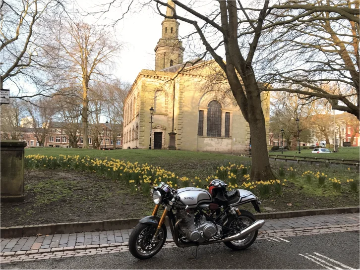 Pictures of your Norton 961