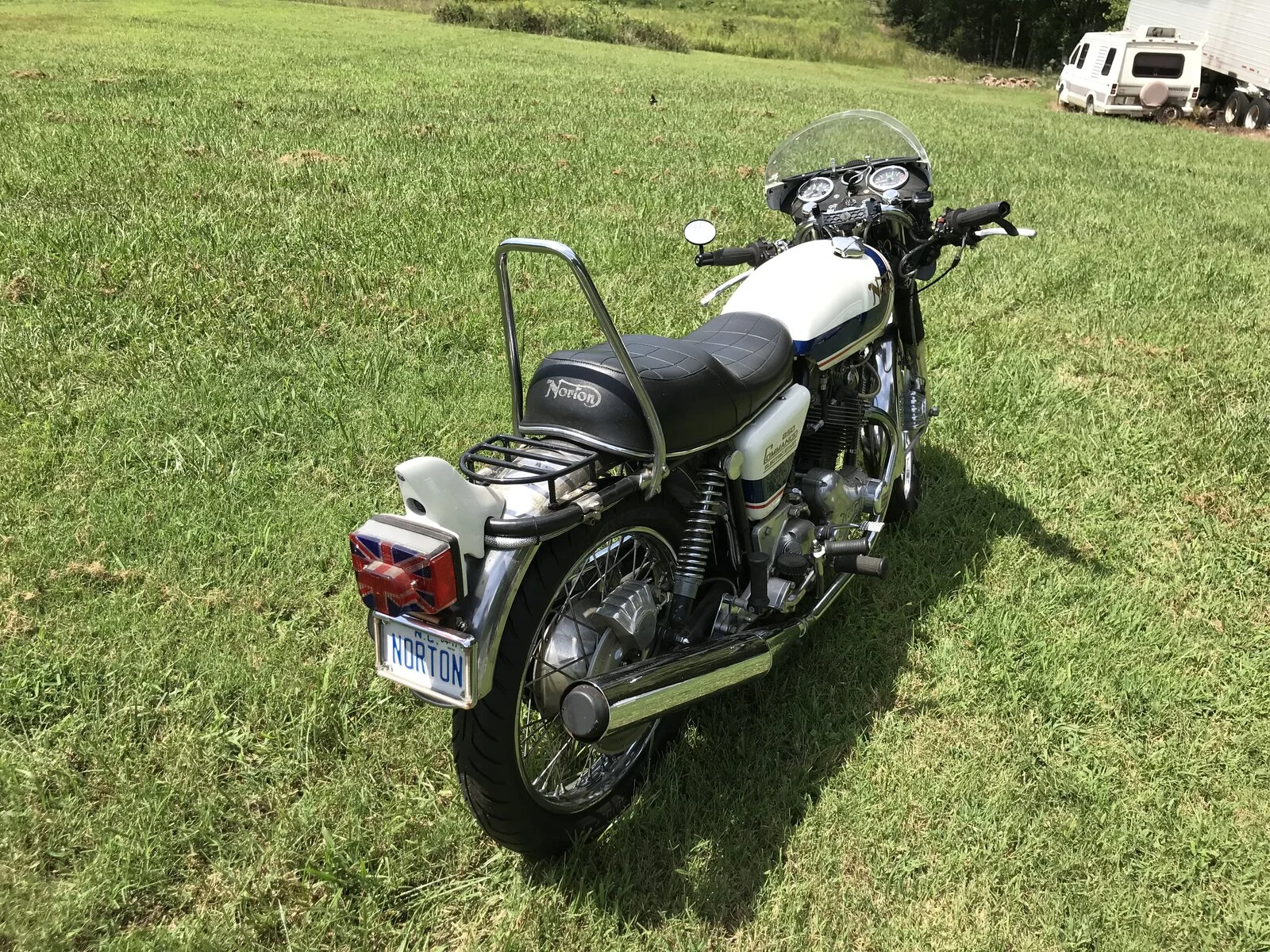 2022 Norton Commando Photo Contest