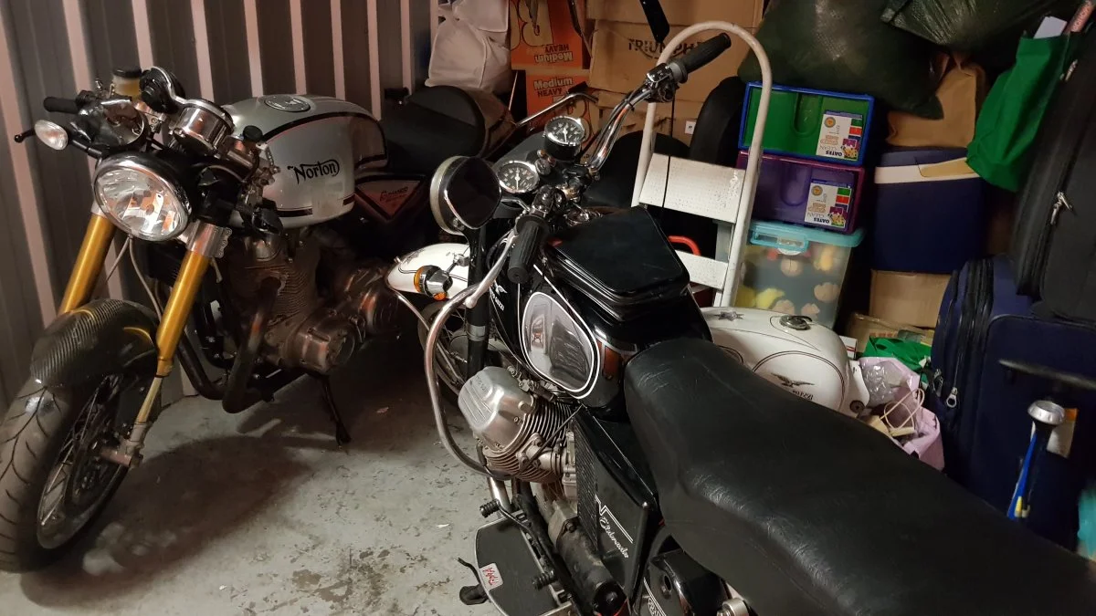 Pictures of your Norton 961