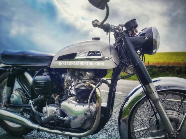 22 year old and my first norton 650 ss :) from england