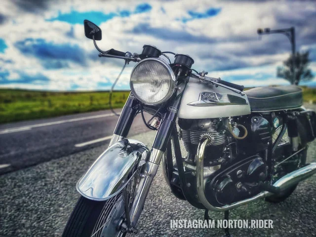 22 year old and my first norton 650 ss :) from england