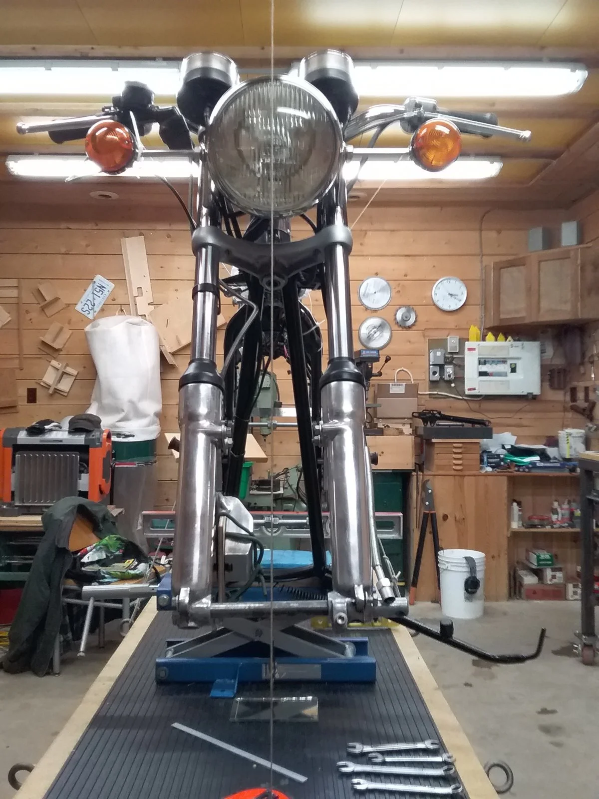 1972 commando rebuild