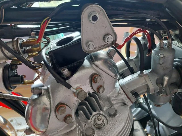 New throttle & choke (air) cables.