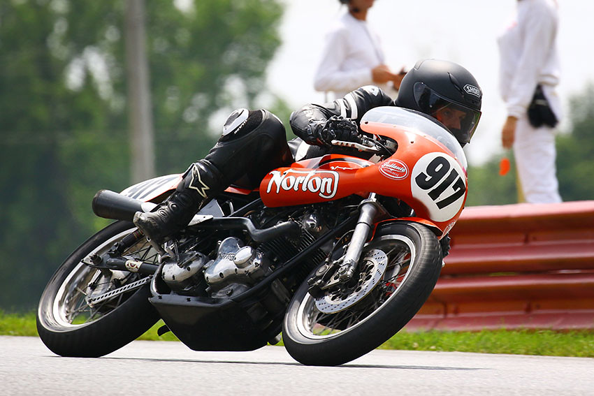 Norton vs Honda at Mosport vintage race