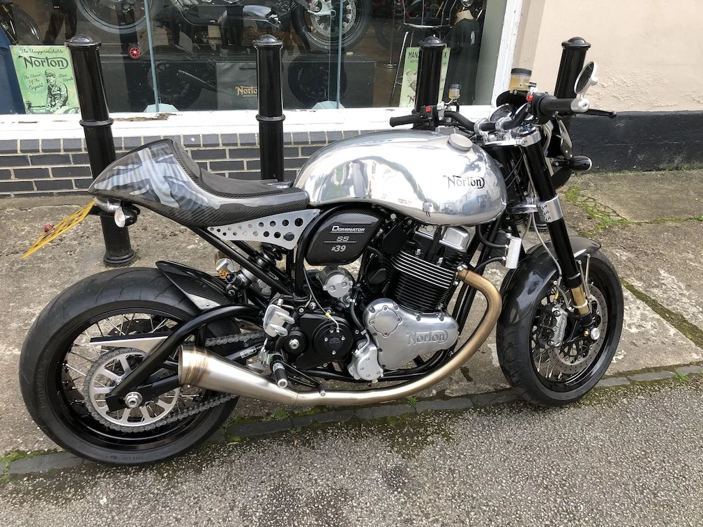 Pictures of your Norton 961