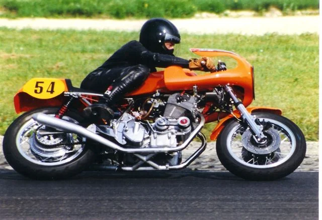 Laverda . Swiftly & with style .