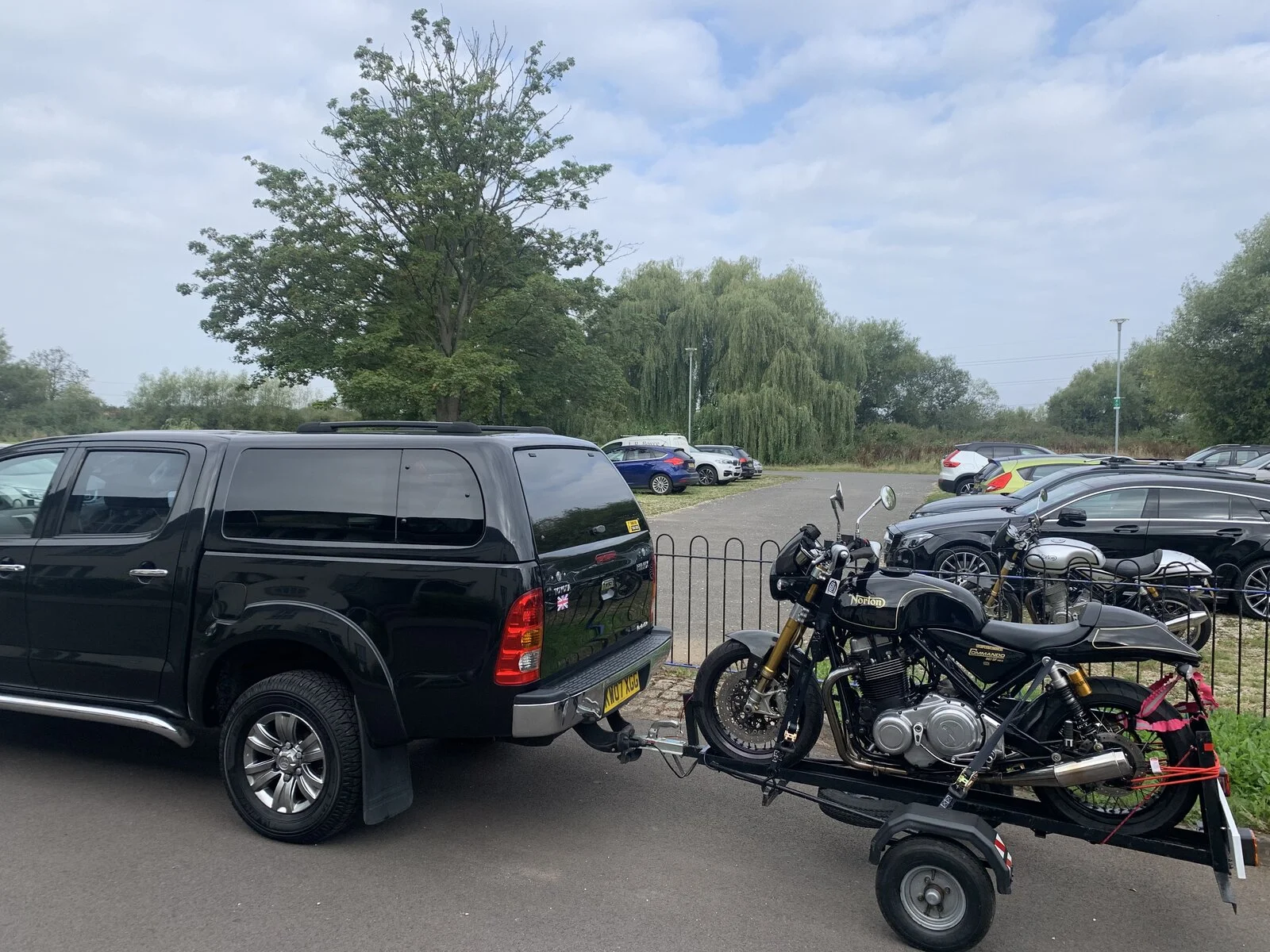 How to tow a bike on a trailer safely ,