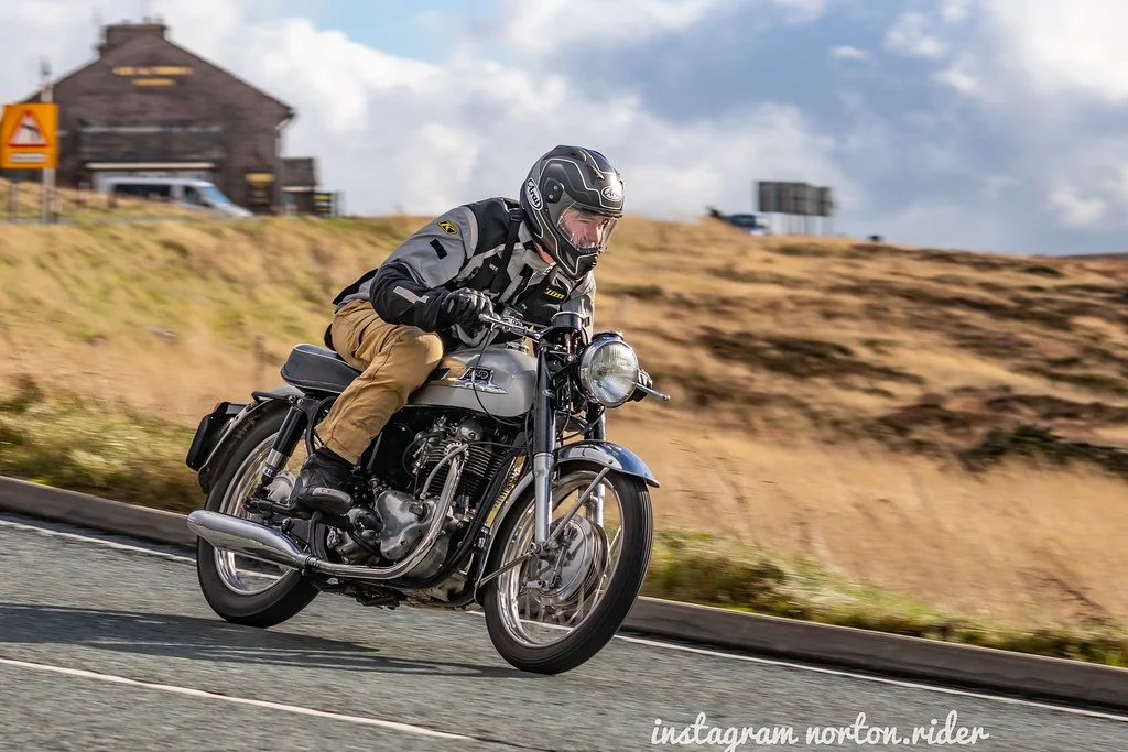 22 year old and my first norton 650 ss :) from england