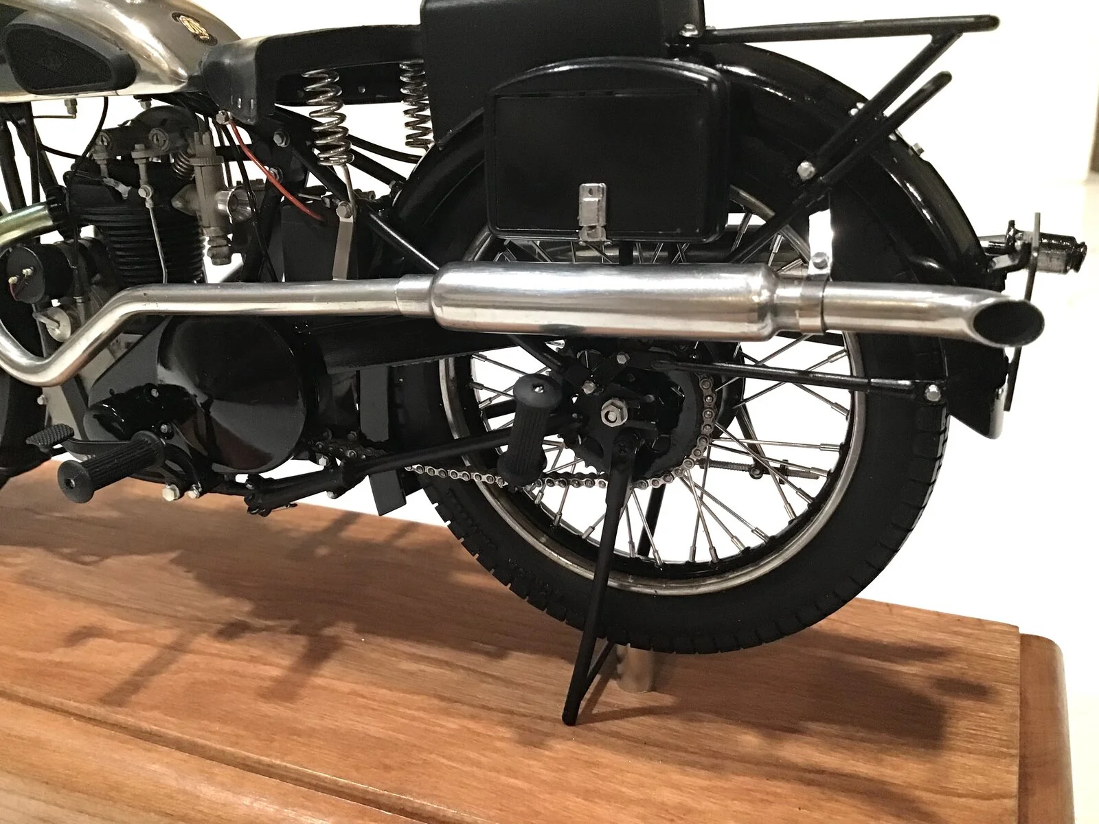 Scale model motorcycle