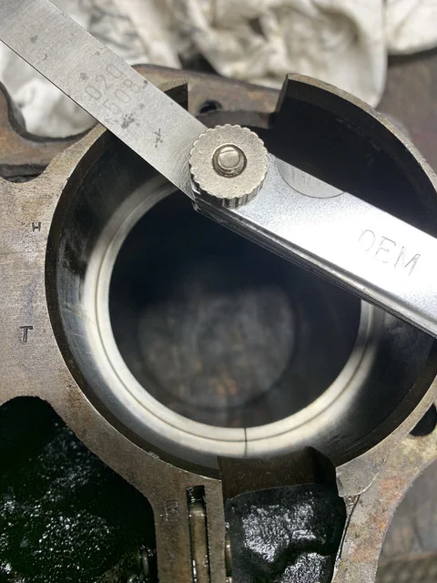 850 Bore Marking & Smoking Exhaust