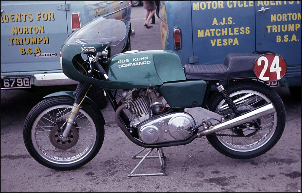 Thruxton .