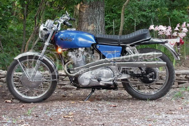 My first Norton: 1971 Commando Roadster