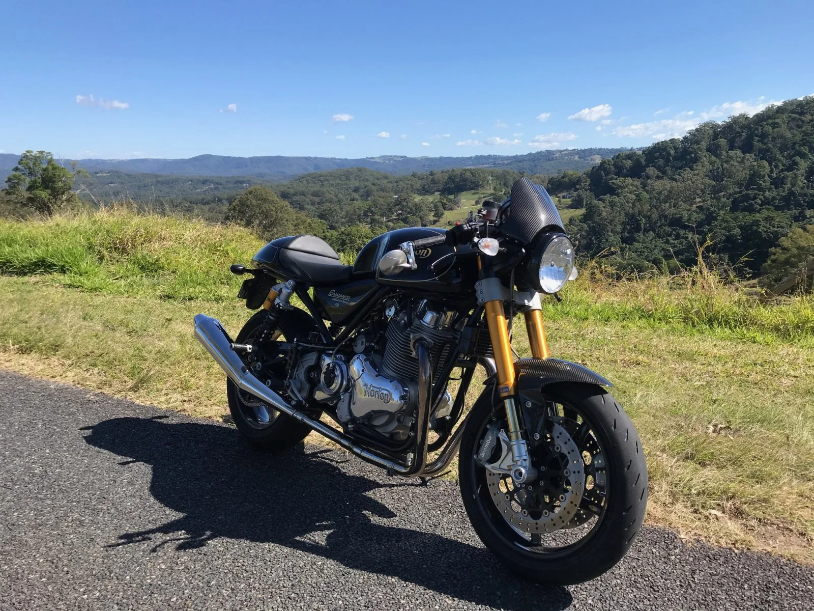 Pictures of your Norton 961