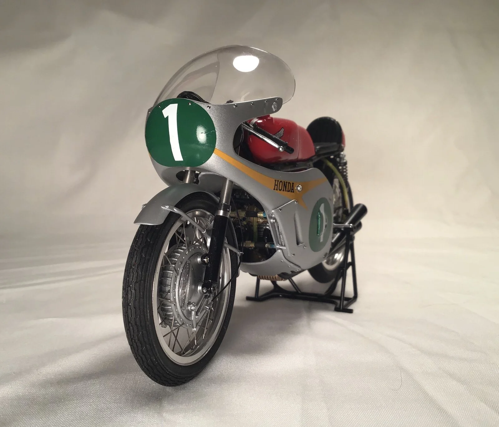 Scale model motorcycle