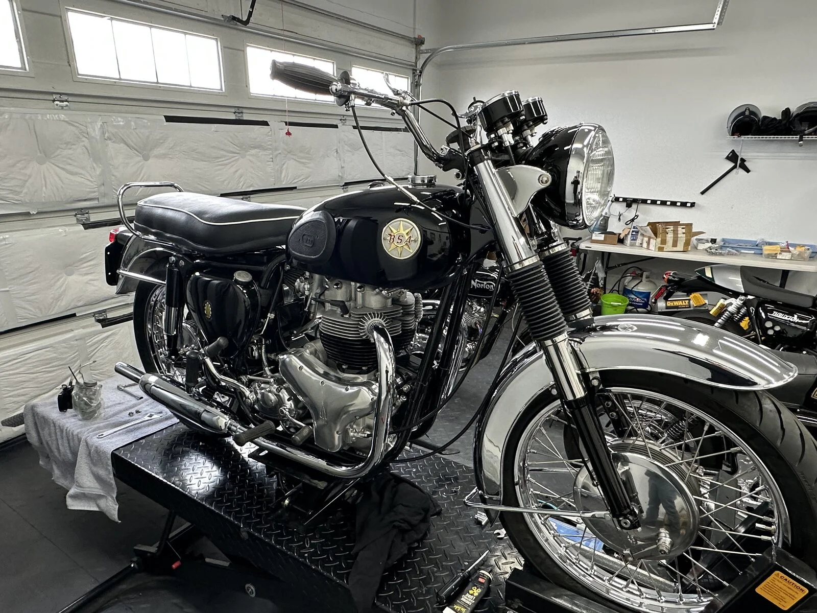 1961 BSA Super Rocket Rebuild