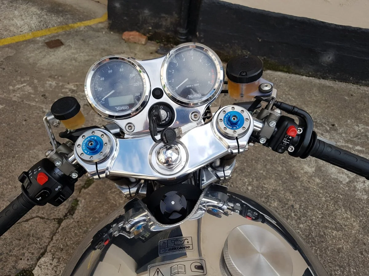 Pictures of your Norton 961