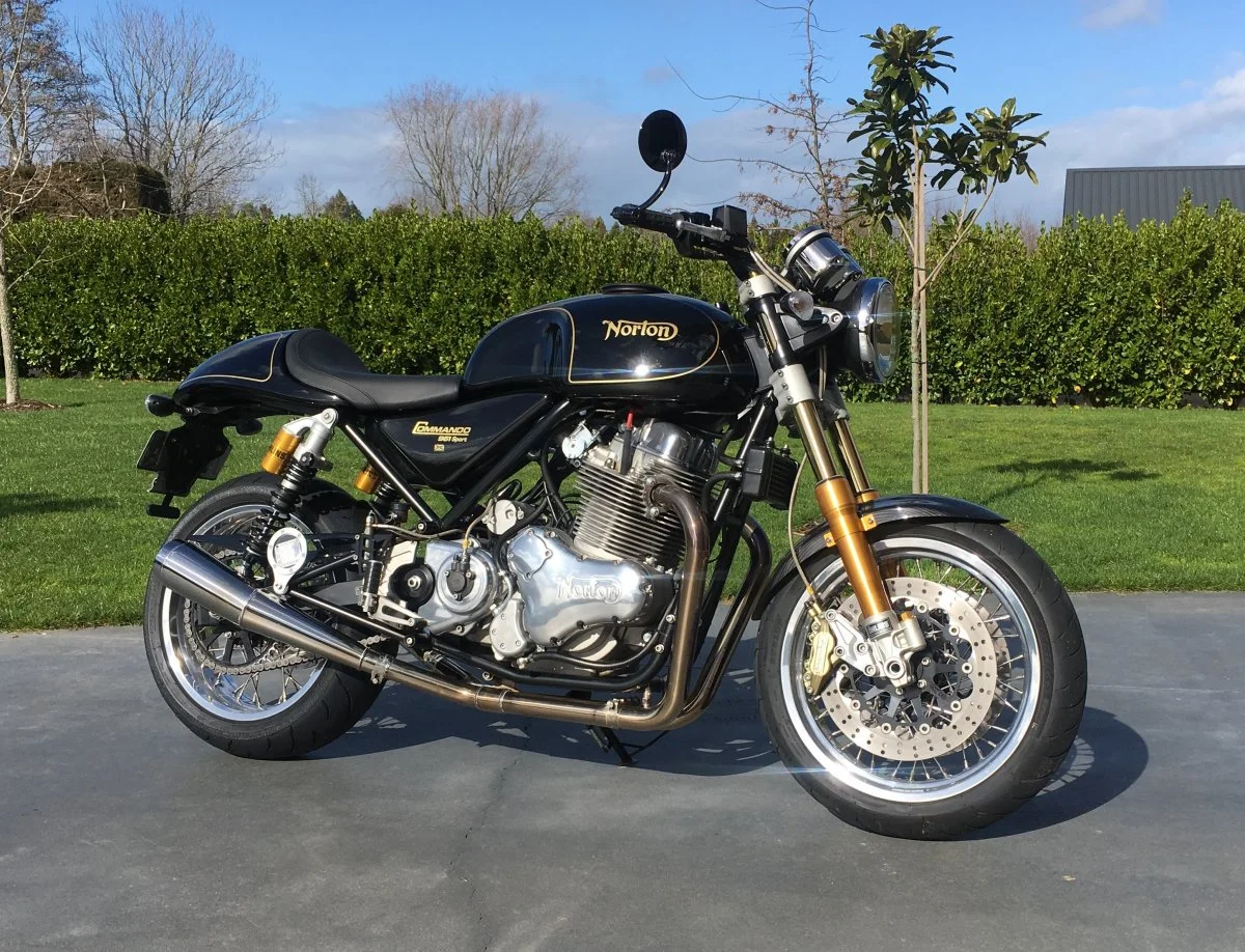 Pictures of your Norton 961