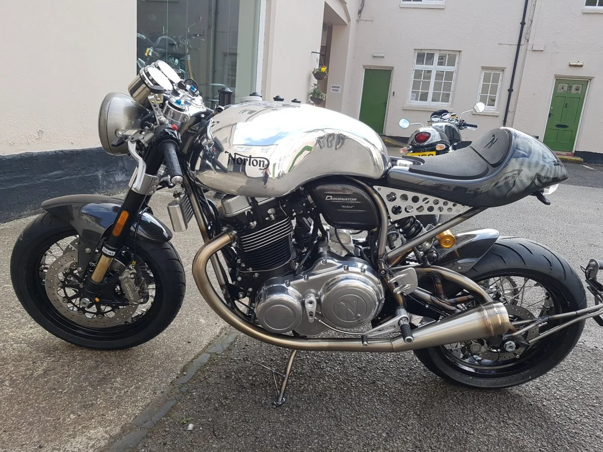 Pictures of your Norton 961