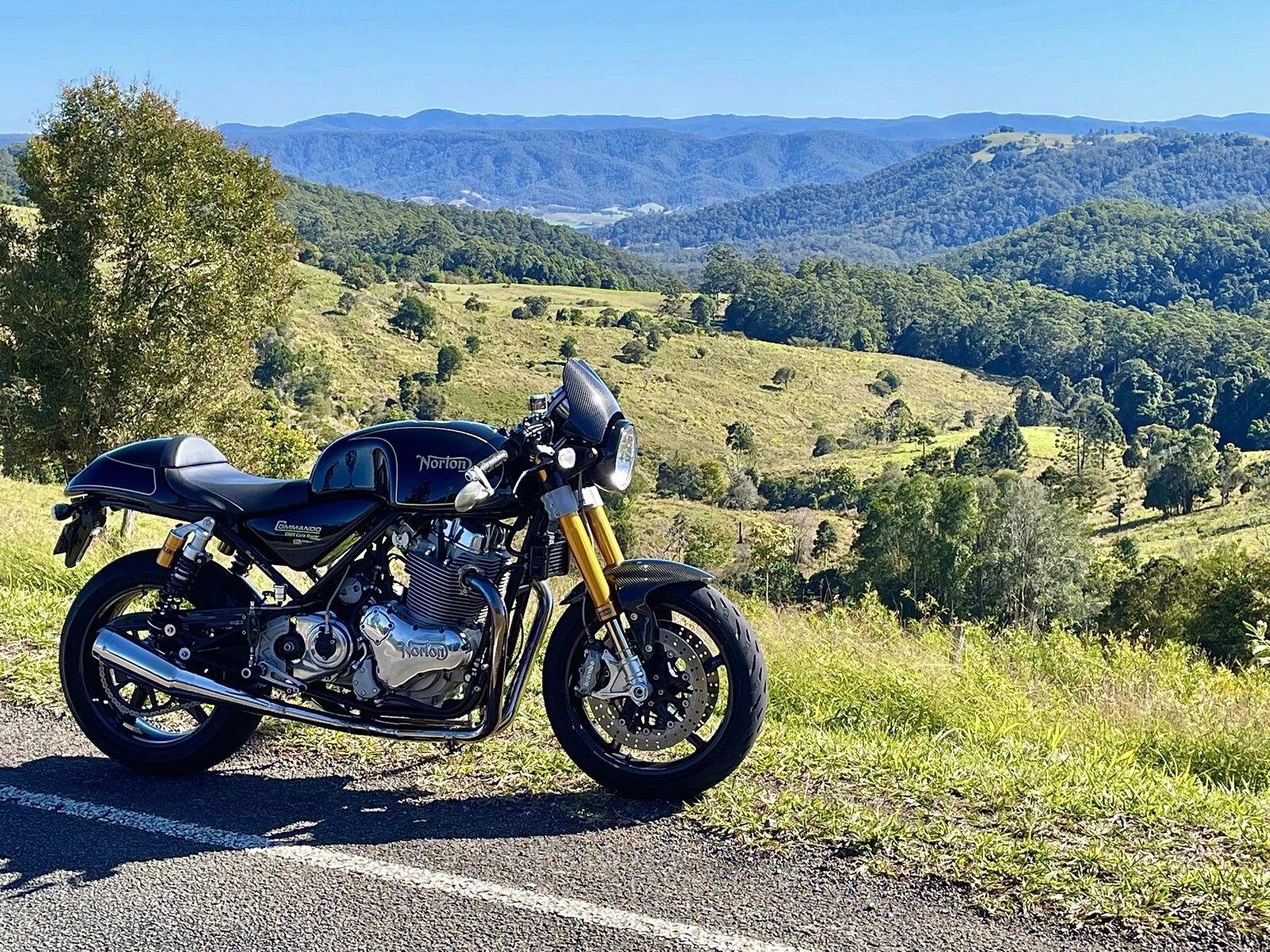 Pictures of your Norton 961