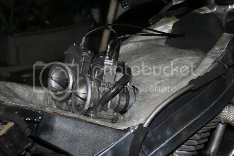 Norton intake ports compared to Harley XR 750 (2013)