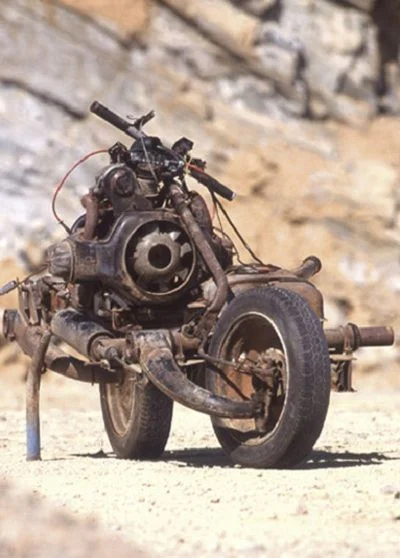 He built a m/c from a broken 2CV to escape African Desert