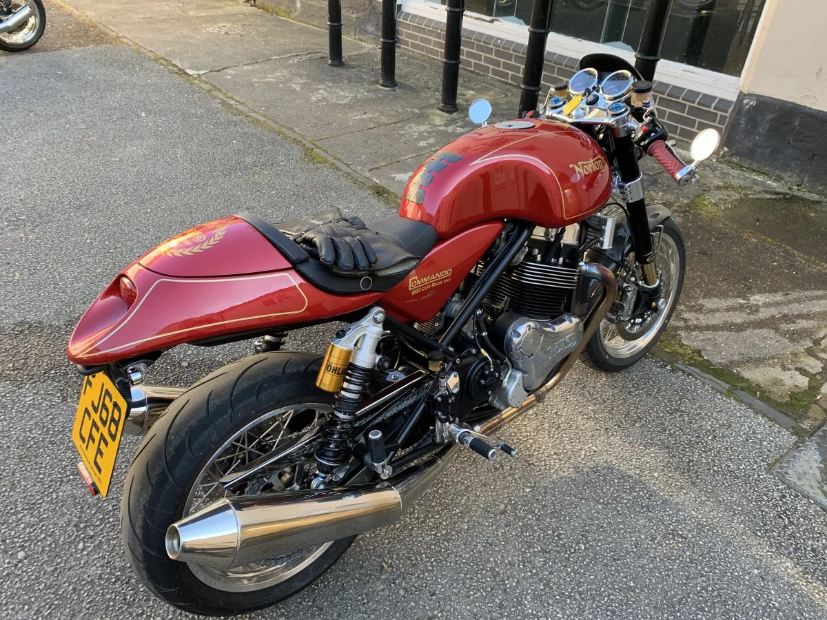 Pictures of your Norton 961