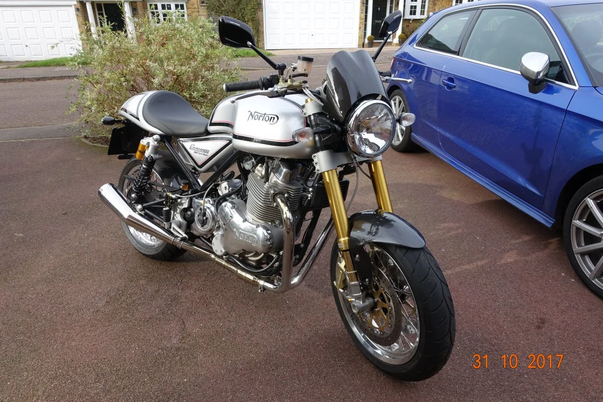 Pictures of your Norton 961