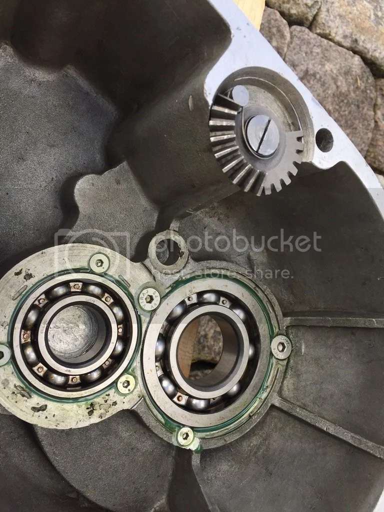 Crankcase repair (53 Vincent restoration)