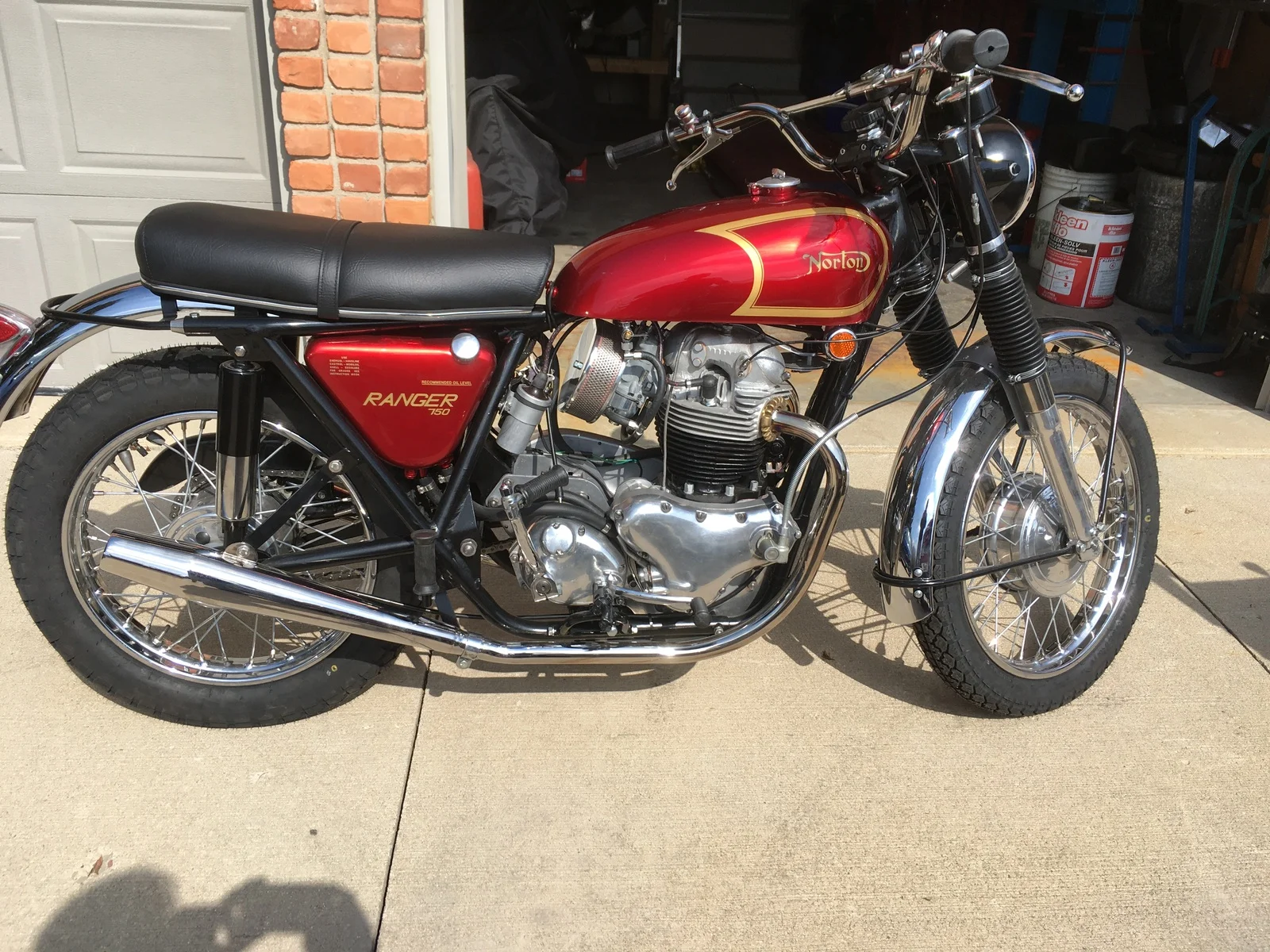 Post Photos of your Norton P11