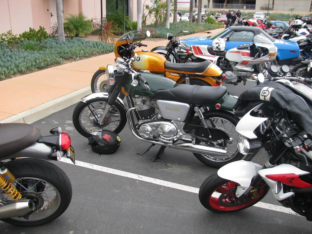 Classic Commandos on the Daniel Shoenwald Museum Ride