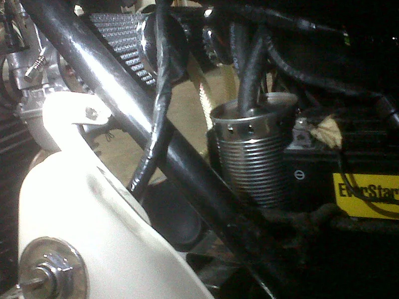 Post installation of Comnoz Sump Breather (71 norton)