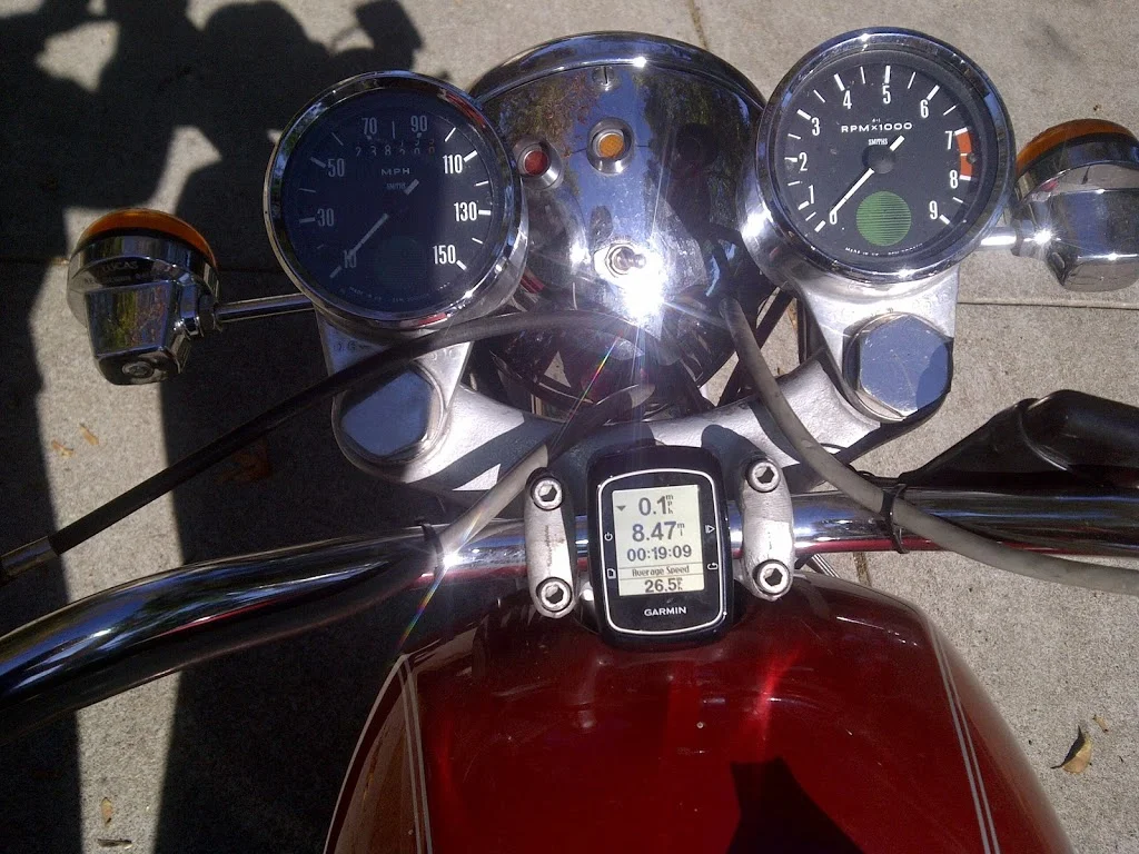 GPS speedo and electronic tach...Green Globe