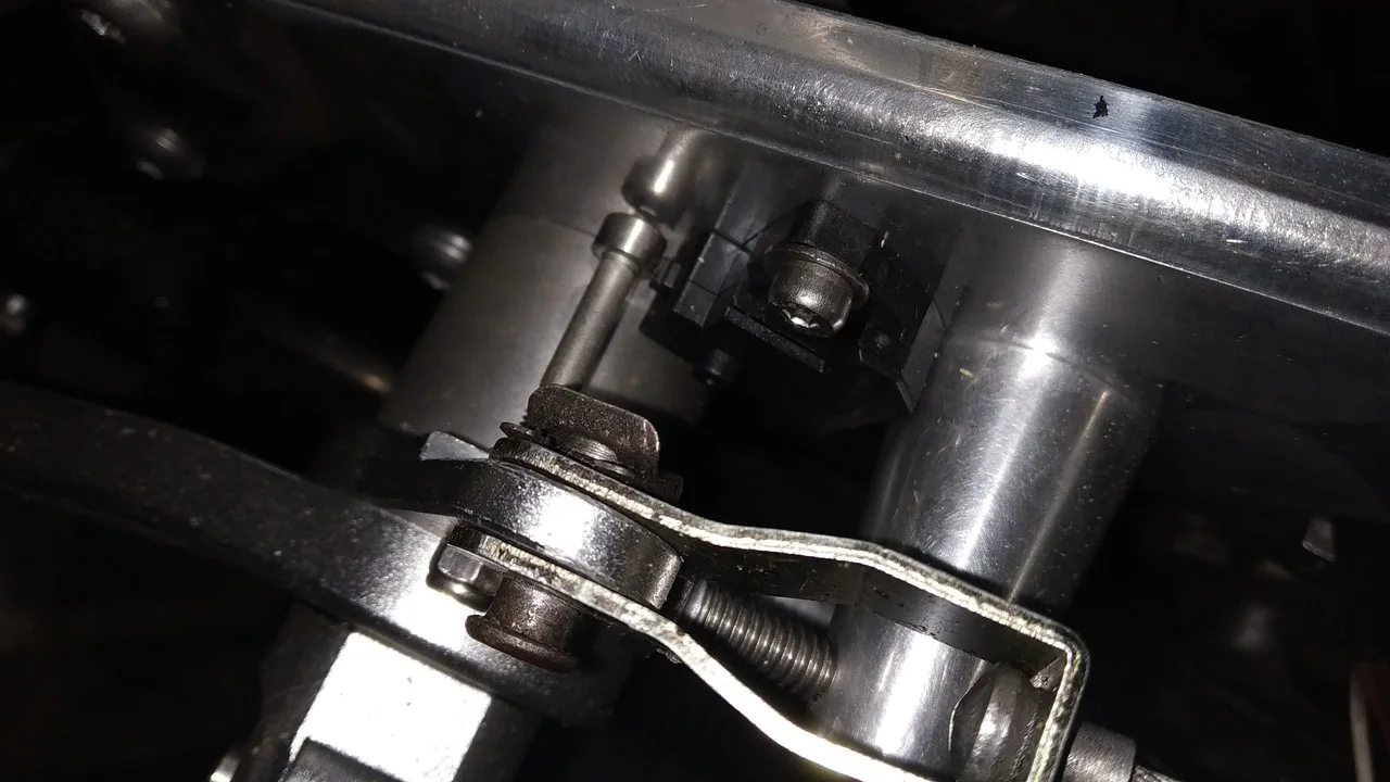 AN Rear Brake Cable Issue