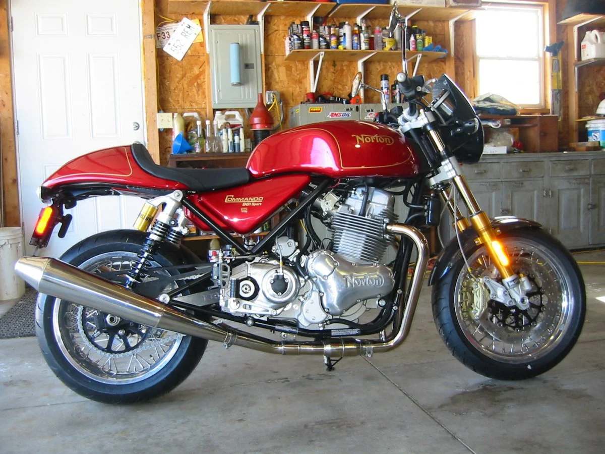 Pictures of your Norton 961