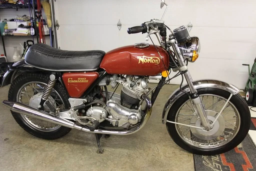 Classic Barn Find - '74 Norton Commando