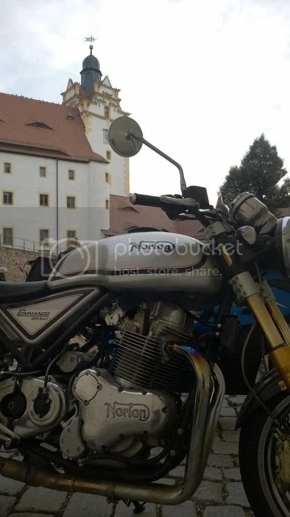 Pictures of your Norton 961