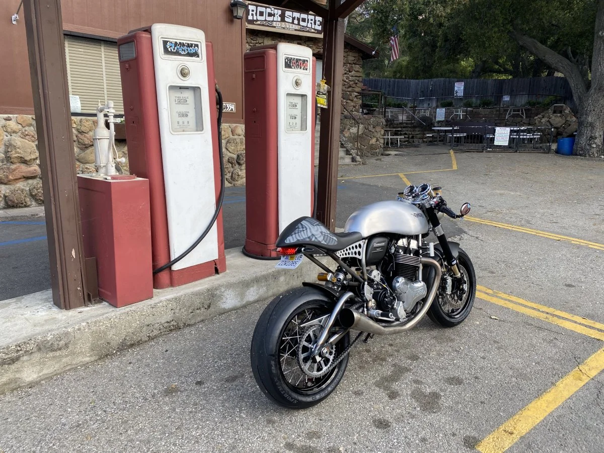 Pictures of your Norton 961