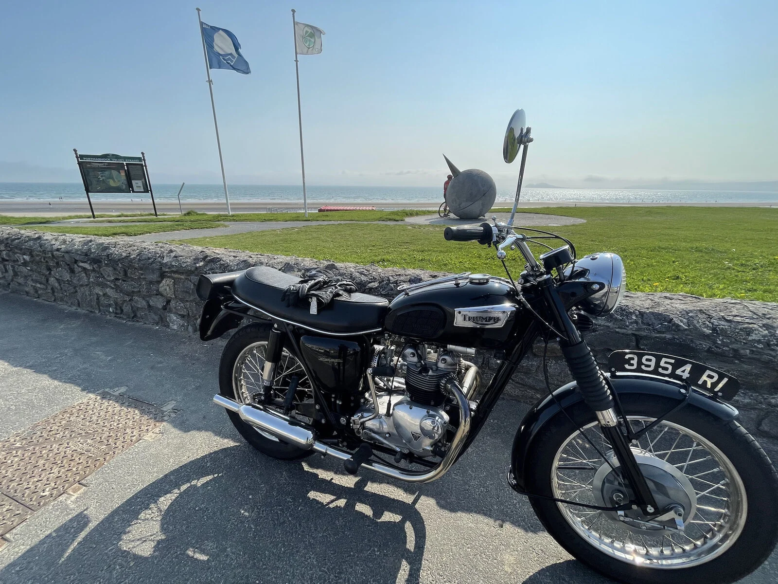 Triumph 1970 T100