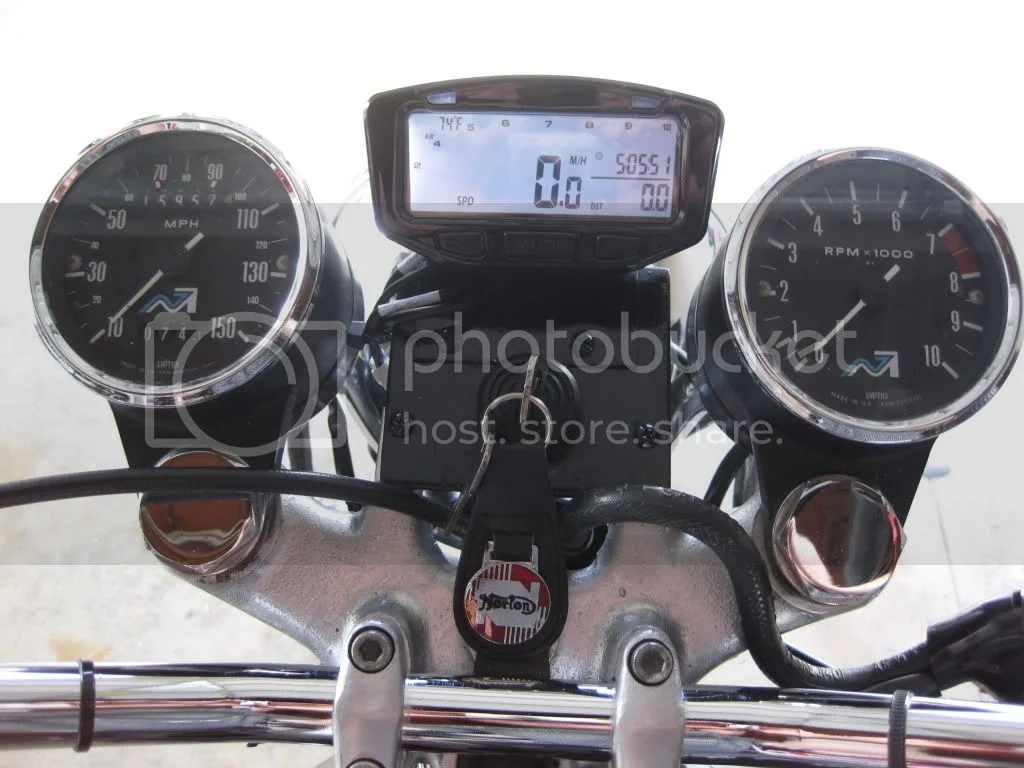 Electronic speedometer / information