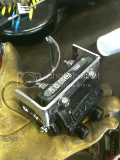 Dyna Coil Mount