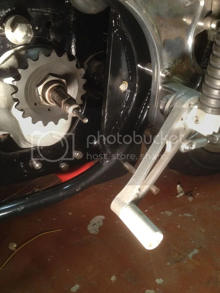 swinging arm mount