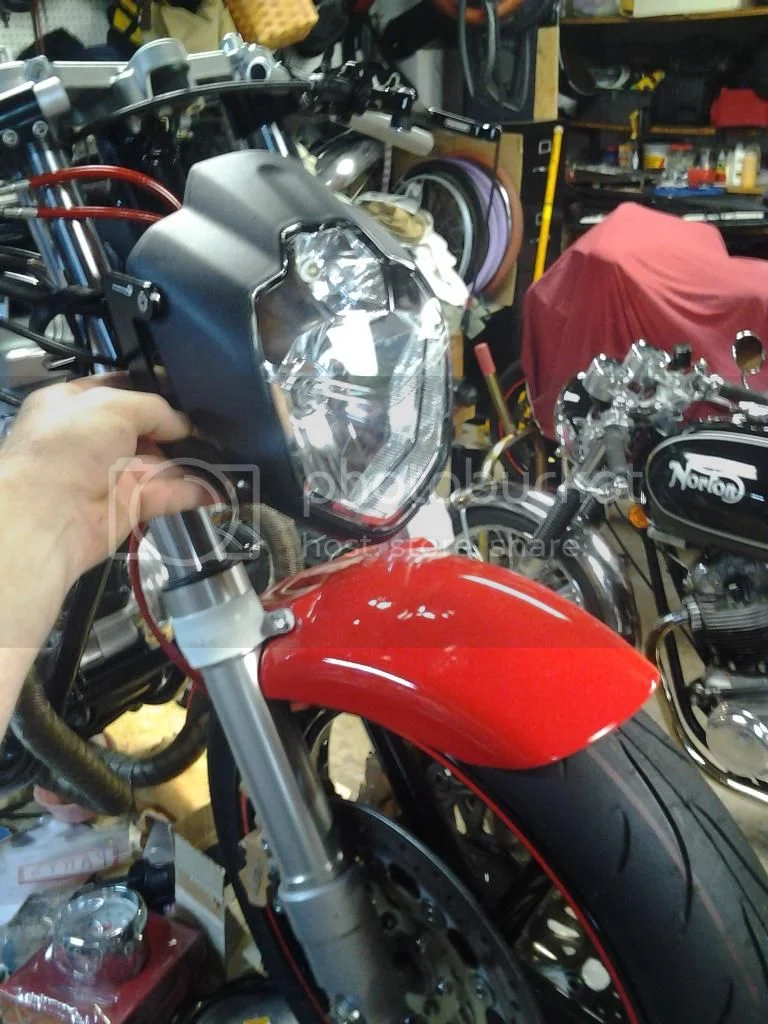 1971 Single sided swingarm fastback (2011)