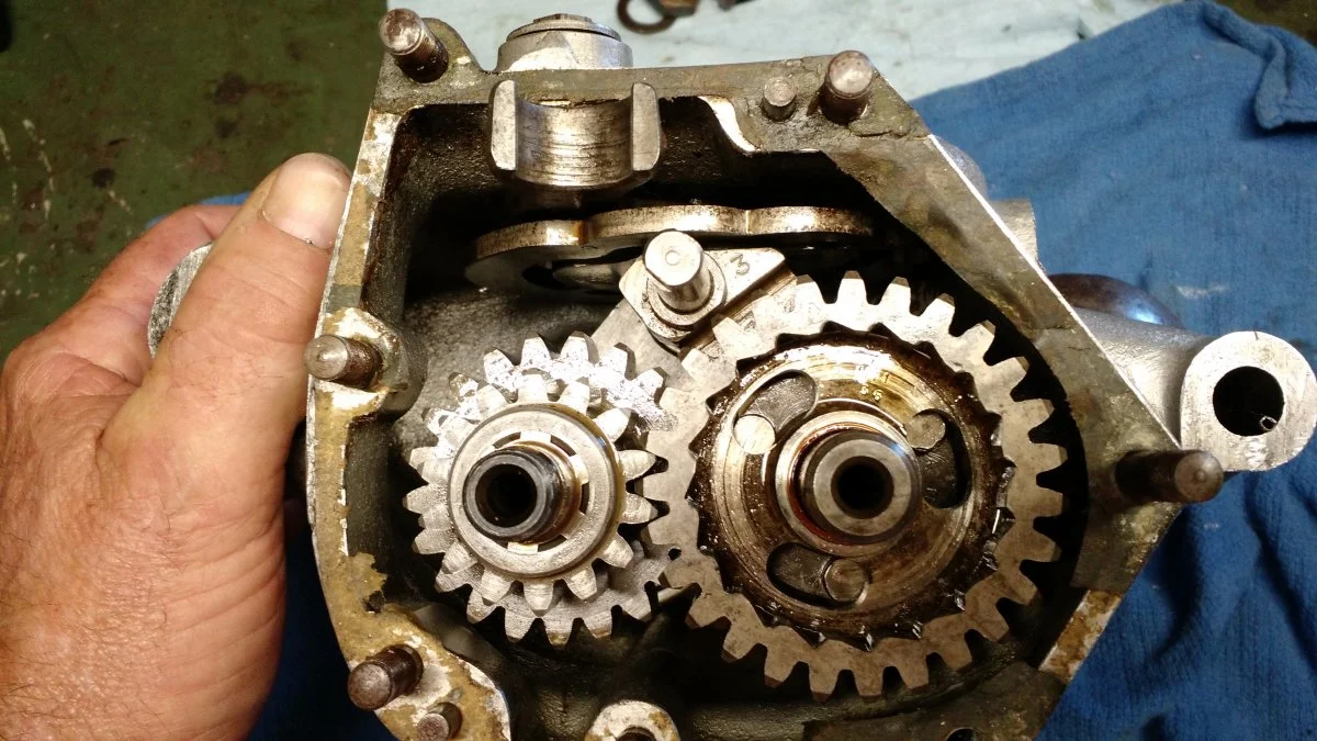 norton 5 speed gearbox Quaife ?