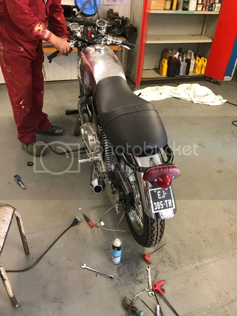 Norton 850 mkiii cafe racer project