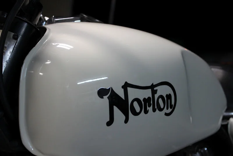 Post installation of Comnoz Sump Breather (71 norton)