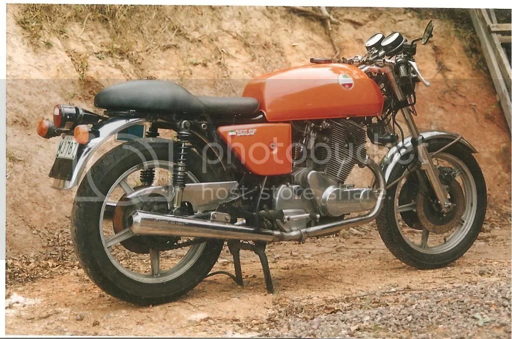 Laverda . Swiftly & with style .