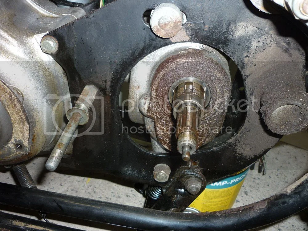 How to Remove Engine from Frame