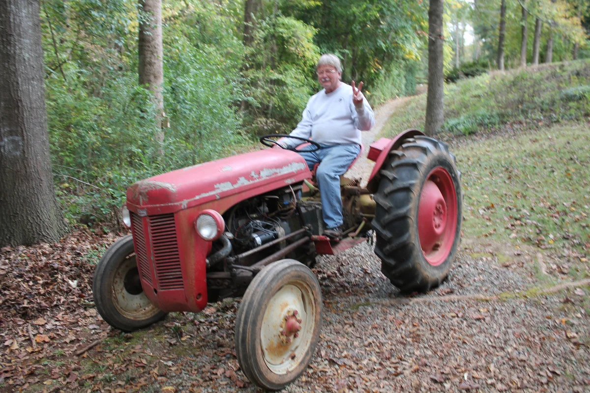 new to me vintage tractor